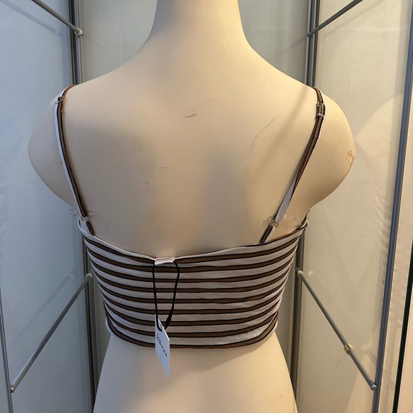 Women's striped cropped tank top - Picture 4 of 7